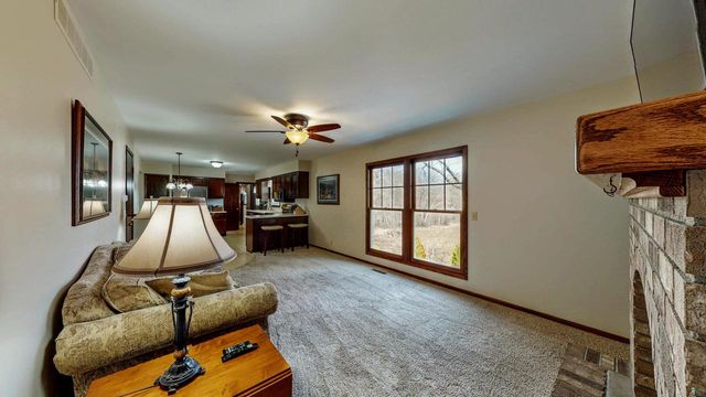 532 N Stevens AVENUE, Jefferson, WI 53549