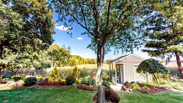 532 N Stevens AVENUE, Jefferson, WI 53549