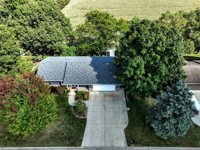 532 N Stevens AVENUE, Jefferson, WI 53549