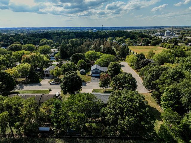 532 N Stevens AVENUE, Jefferson, WI 53549