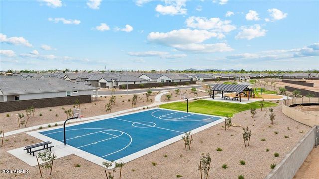 1534 E GLAZIER Drive E, Casa Grande, AZ 85122