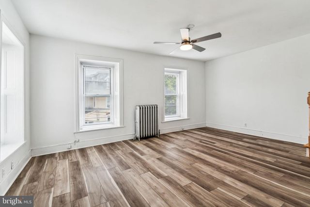 270 DUPONT ST, Philadelphia, PA 19128