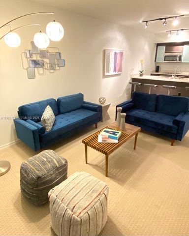 500 Brickell Ave 2708, Miami, FL 33131