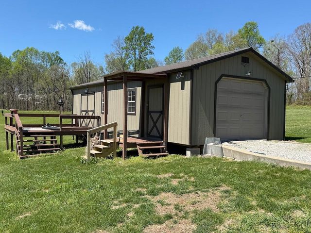 2099 Bowling Ridge Road, Brodhead, KY 40409