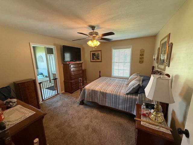 2099 Bowling Ridge Road, Brodhead, KY 40409