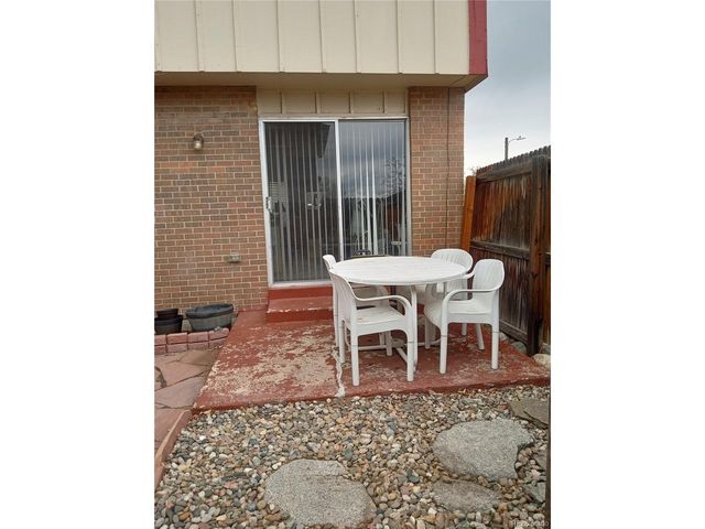 7422 S Zephyr Ct, Littleton, CO 80128
