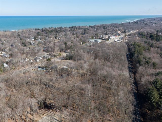 16351 Red Arrow Highway, Union Pier, MI 49129