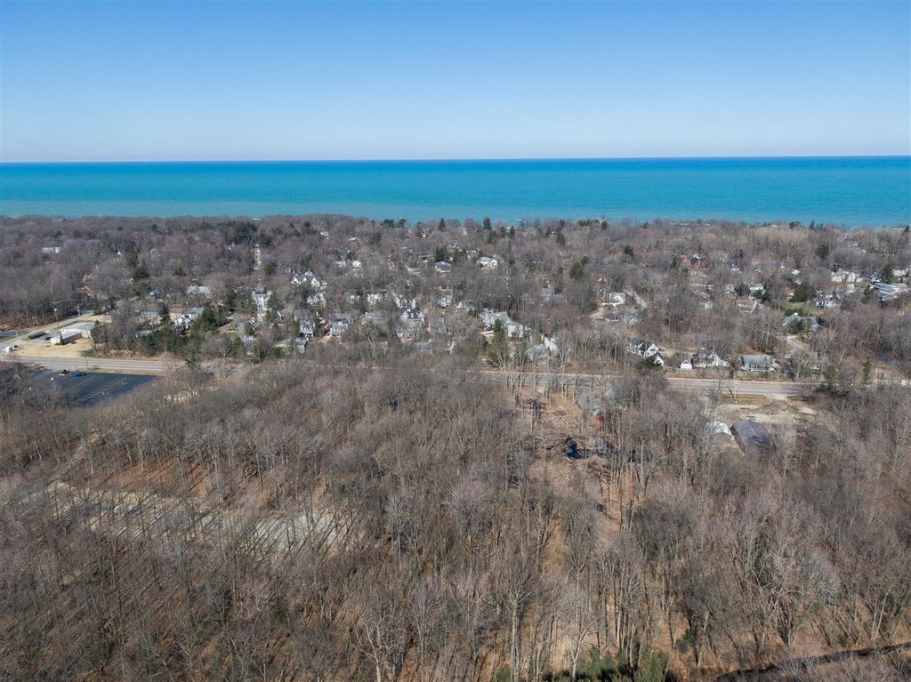 16351 Red Arrow Highway, Union Pier, MI 49129