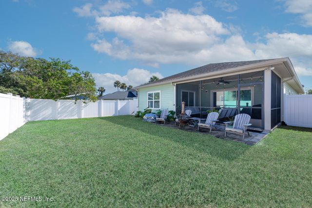 305 N 9TH Street, Jacksonville Beach, FL 32250