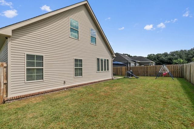 105 Gradic Ln, Dothan, AL 36301