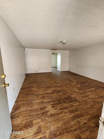 1642 W PERSHING Avenue, Phoenix, AZ 85029