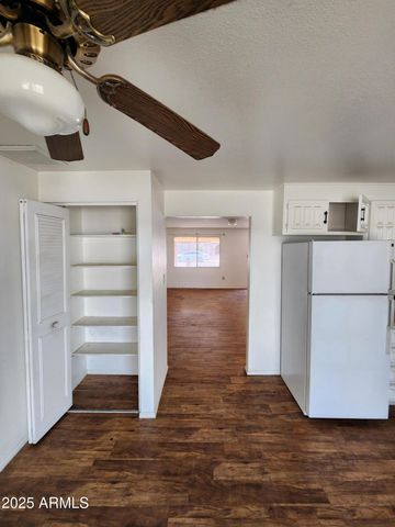 1642 W PERSHING Avenue, Phoenix, AZ 85029