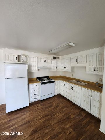 1642 W PERSHING Avenue, Phoenix, AZ 85029