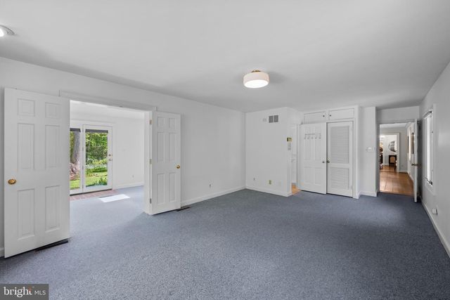 7019 ARMAT DR, Bethesda, MD 20817