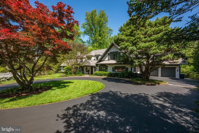 7019 ARMAT DR, Bethesda, MD 20817
