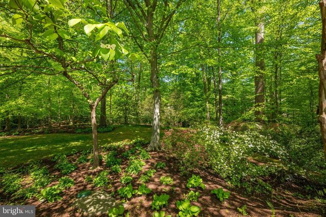 7019 ARMAT DR, Bethesda, MD 20817