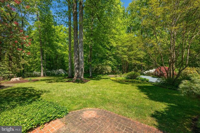 7019 ARMAT DR, Bethesda, MD 20817