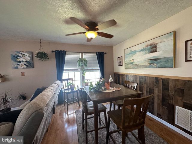 568 GROUNDHOG LN, Smyrna, DE 19977