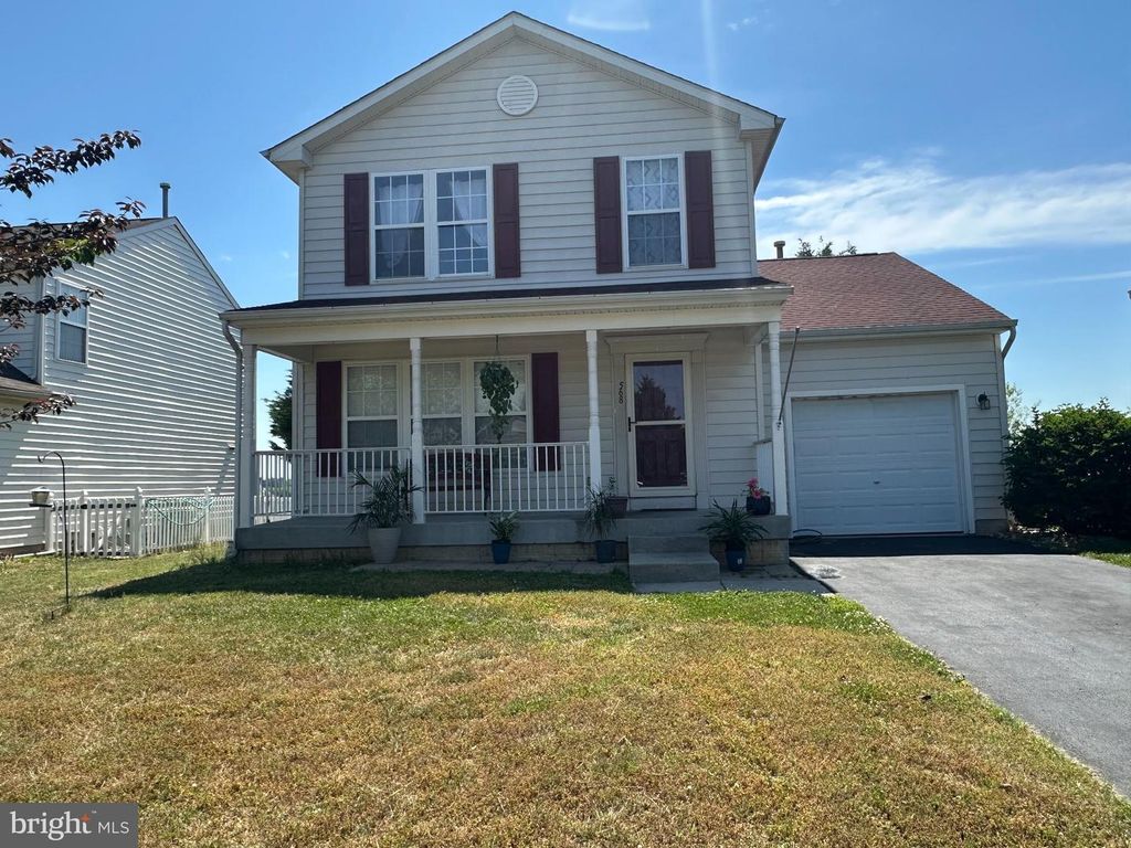 568 GROUNDHOG LN, Smyrna, DE 19977