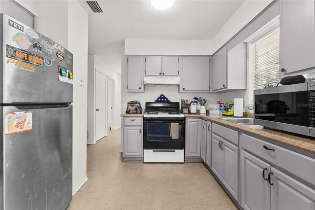 5030 NW 28TH TERRACE, Gainesville, FL 32605