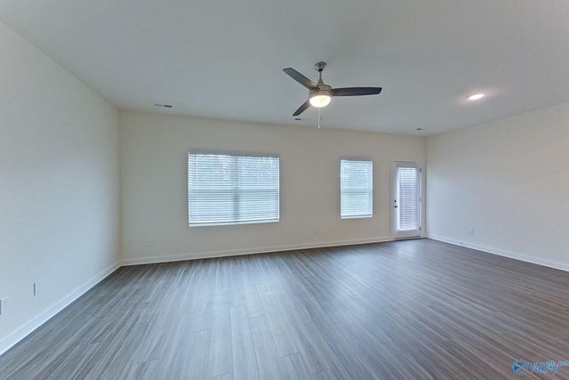 6104 Taramore Lane, Huntsville, AL 35806