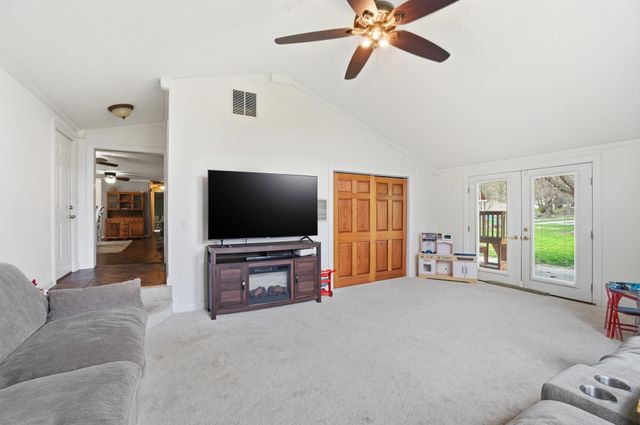 1008 Stevens Circle Drive 1008 Stevens Circle Drive, New Carlisle, OH 45344