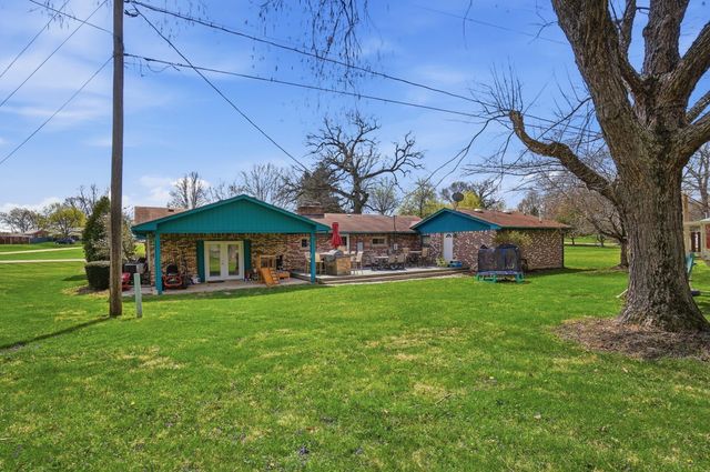 1008 Stevens Circle Drive 1008 Stevens Circle Drive, New Carlisle, OH 45344