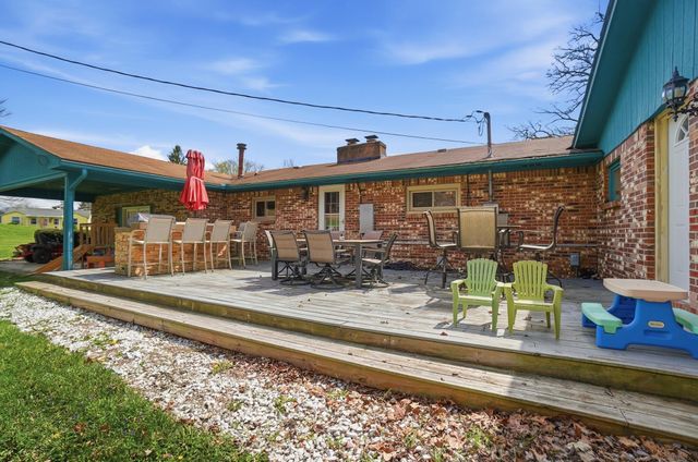 1008 Stevens Circle Drive 1008 Stevens Circle Drive, New Carlisle, OH 45344