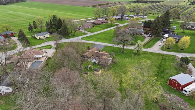 1008 Stevens Circle Drive 1008 Stevens Circle Drive, New Carlisle, OH 45344