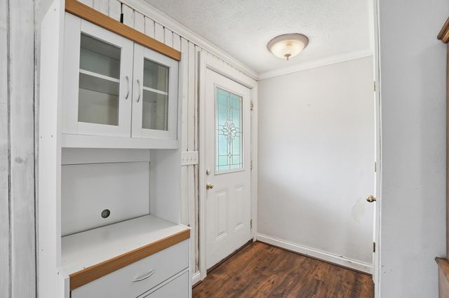 1008 Stevens Circle Drive 1008 Stevens Circle Drive, New Carlisle, OH 45344