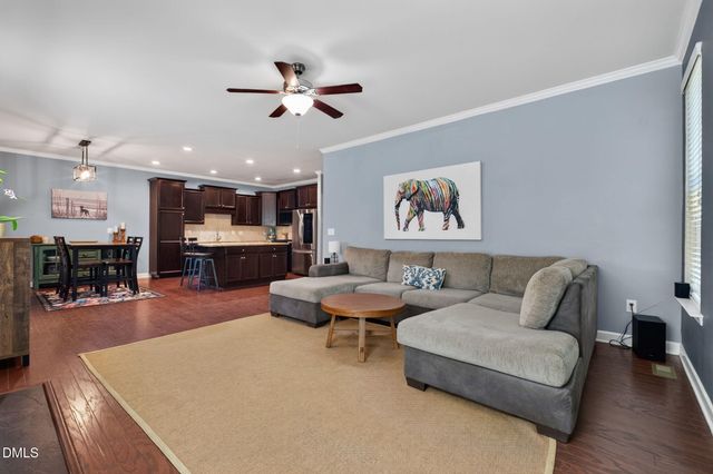 20 Oak Hollow Court, Louisburg, NC 27549