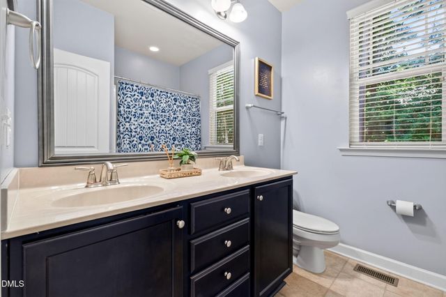 20 Oak Hollow Court, Louisburg, NC 27549
