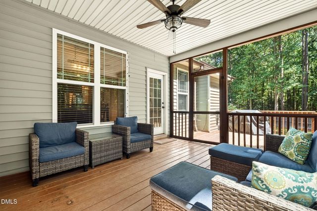 20 Oak Hollow Court, Louisburg, NC 27549