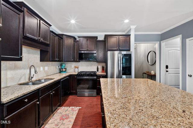 20 Oak Hollow Court, Louisburg, NC 27549