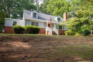 2718 Morganton Road, Fayetteville, NC 28303