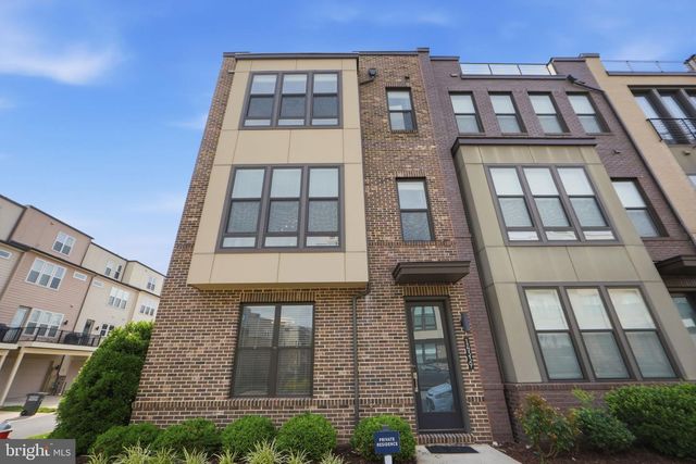 14339 BECKETT GLEN CIR, Chantilly, VA 20151