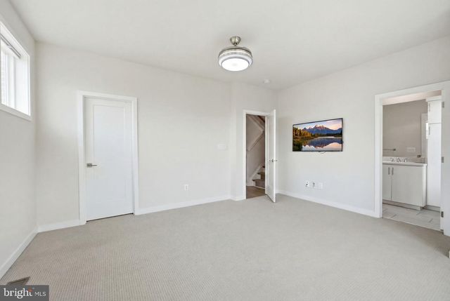 14339 BECKETT GLEN CIR, Chantilly, VA 20151