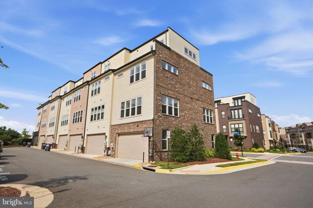 14339 BECKETT GLEN CIR, Chantilly, VA 20151