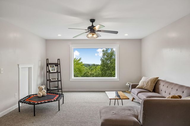 5802 Muirfield Lane, Chattanooga, TN 37416