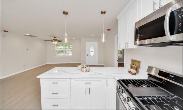 3106 Sunnydale Drive, Houston, TX 77051