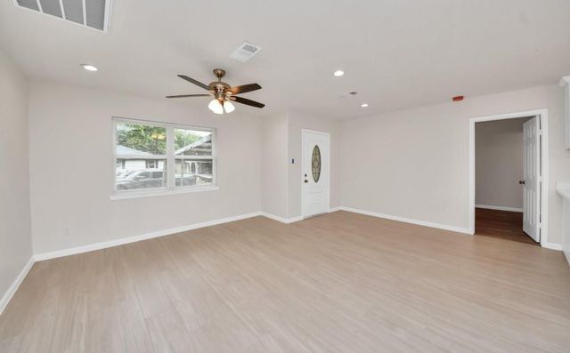 3106 Sunnydale Drive, Houston, TX 77051