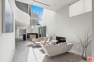 11925 Goshen Avenue 3, Los Angeles, CA 90049