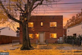 3207 11TH PL SE #3, Washington, DC 20032