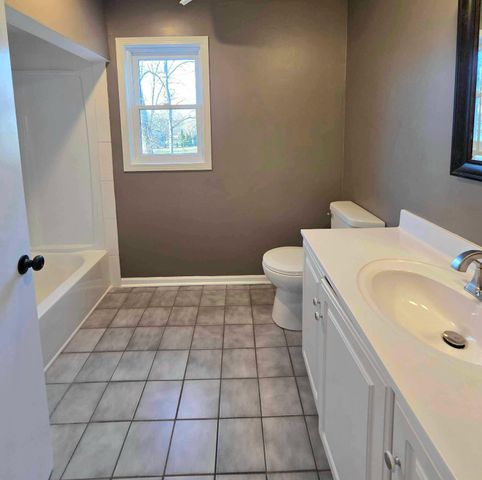 65 Deep River Drive, Hobart, IN 46342