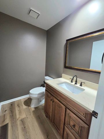 65 Deep River Drive, Hobart, IN 46342