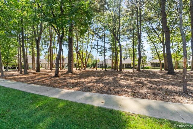 2031 Ottawa Beach Road, Holland, MI 49424