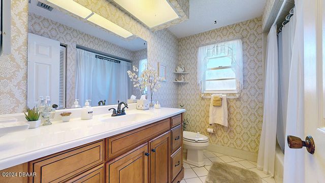 24 Seabridge Drive, Ormond Beach, FL 32176