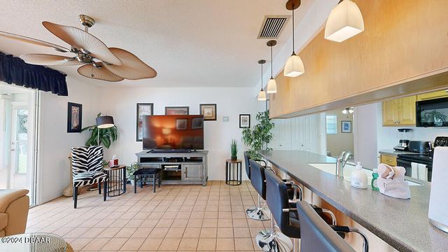 24 Seabridge Drive, Ormond Beach, FL 32176