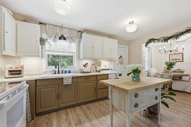 14285 SW 174TH STREET, Archer, FL 32618