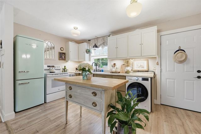 14285 SW 174TH STREET, Archer, FL 32618